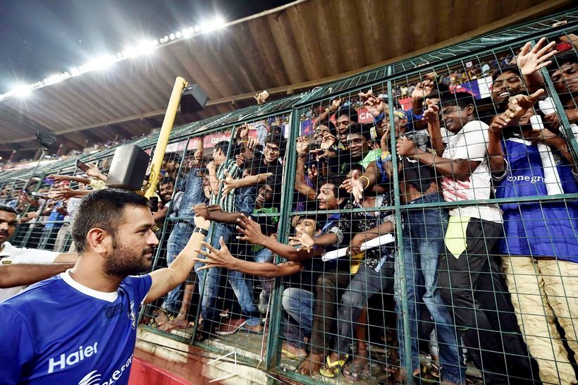 MS Dhoni, Sakshi Dhoni, Dhoni luxury time, latest photos of dhoni, ISL, Dhoni attend wedding in lucknow, poorna patel, latest news on cricketer MS dhoni, sports gallary