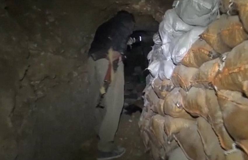 ISIS news, Iraqi town, Sinjar tunnels, ISIS tunnels, Kurdish forces, latest news, hindi news, news in hindi, सुरंग, आईएसआईएस, आईएस, आईएस की सुरंग, सिंजर, इराक और सीरिया