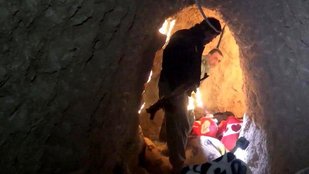 ISIS news, Iraqi town, Sinjar tunnels, ISIS tunnels, Kurdish forces, latest news, hindi news, news in hindi, सुरंग, आईएसआईएस, आईएस, आईएस की सुरंग, सिंजर, इराक और सीरिया