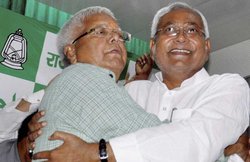 Lokniti-CSDS Survey: जानिए, लालू को कैसे हो गया नीतीश से ज्यादा फायदा