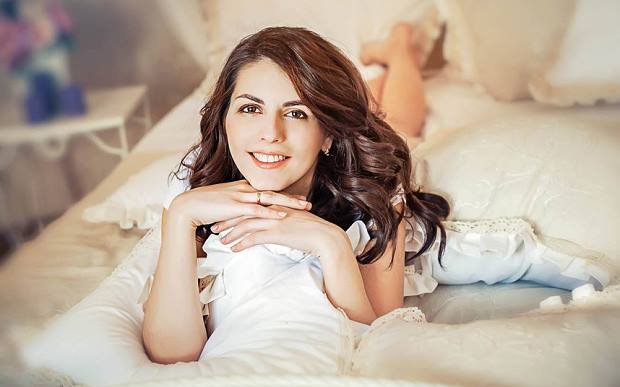 Russian politician, car explosion, Oksana Bobrovskaya, Vladimir Putin, United Russia Party, Nikita Bobrovsky, russian mp killed, sex in back seat, sex, having sex, sex in car, russia news, रूसी सांसद, पुतिन की पार्टी, सेक्‍स, कार में सेक्‍स
