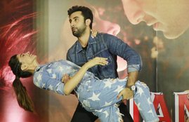 Ranbeer kapoor, deepika padukon, chemistry meter event, tamasha, ranbeer- deepika photos, latest news on tamasha, tamasha promotion