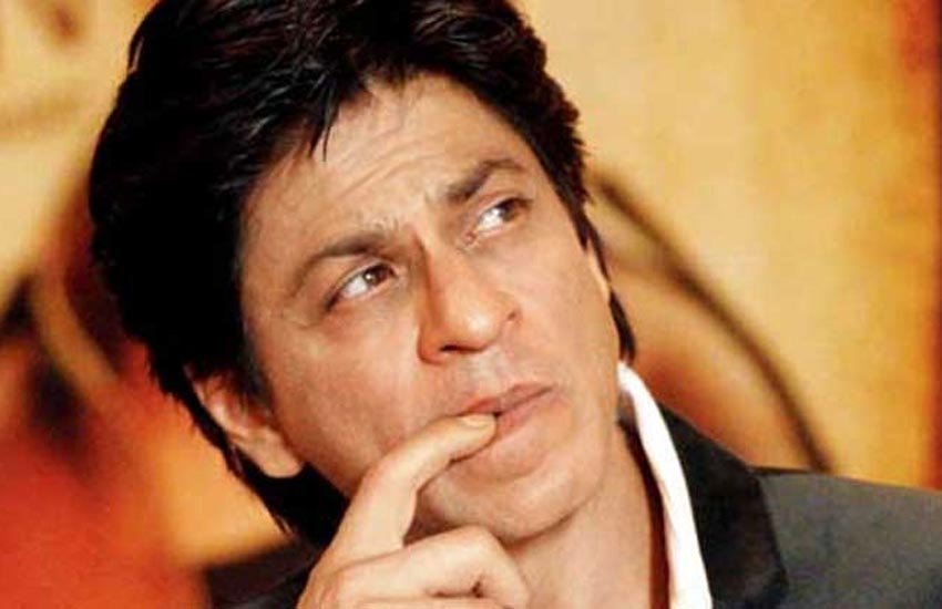 शाहरुख खान, शाहरुख खान 50 जन्मदिन, शाहरुख अवॉर्ड, भारतीय समाज, बॉलीवुड, बॉलीवुड न्यूज़, मनोरंजन, shah rukh khan, srk, srk 50 birthday, shah rukh khan 50th birthday, india, intolerance, politics, india news, secularism, politics, bollywood, entertainment news