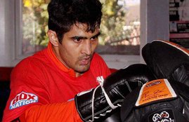 Vijender Singh, Boxer Vijender Singh, Vijender Singh vs Matiouze Royer, Matiouze Royer
