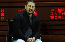 बयान पर कायम हैं आमिर खान, देश छोड़ने का इरादा नहीं