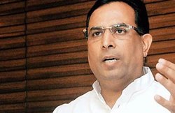 BJP नेता कैप्टन अभिमन्यु ने की गाय को राष्ट्रीय पशु घोषित करने की मांग