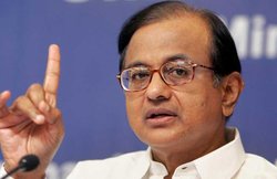 ‘द सैटेनिक वर्सेज’ पर राजीव गांधी द्वारा बैन लगाने का फैसला गलत थाः पी चिंदबरम