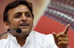 थोथे प्रचार करने वालों की पोल खुली, काम करने वालों को ही मिलते हैं वोटः अखिलेश यादव