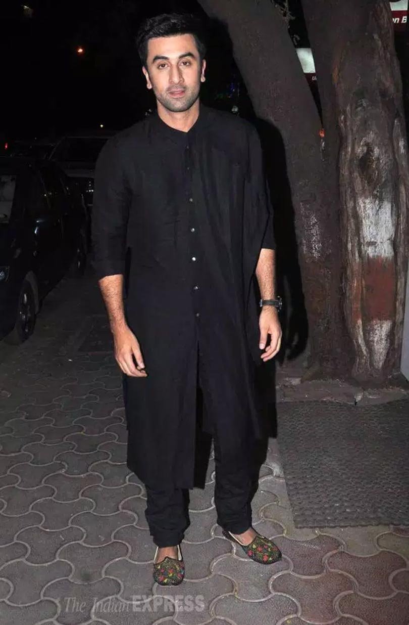 deepika padukone, ranbir kapoor, imtiaz ali, tamasha, deepika, ranbir, deepika ranbir, deepika padukone ranbir kapoor, deepika padukone pics, ranbir kapoor pics, deepika ranbir pics, deepika padukone tamasha, ranbir kapoor tamasha, entertainment pics, bollywood pictures, दीपिका पादुकोण, रणबीर कपूर, दिवाली पार्टी, इम्तियाज अली, तमाशा, बॉलीवुड, मनोरंजन