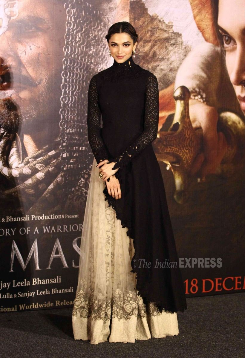 sanjay leela bhansali, bajirao mastani, deepika padukon, ranveer singh, priyanka chopra, bollywood, bajirao mastani trailer