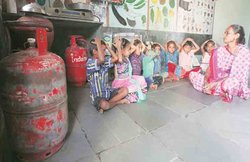 गुजरात: 15 साल से चल रहा दलितों के लिए अलग और पटेल-ब्राह्मणों के लिए अलग आंगनबाड़ी