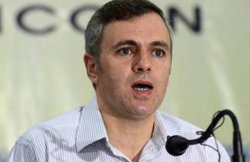 जम्मू-कश्मीर की जनता को पैकेज नहीं शांति की जरूरत हैः उमर अब्दुल्ला