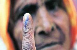 BEYOND THE NEWS: केरल में हिंदूवादी मोर्चे का भविष्‍य तय करेगा लोकल बॉडी चुनाव