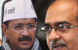 प्रशांत ने दी अरविंद केजरीवाल ”जनलोकपाल” पर बहस करने की चुनौती
