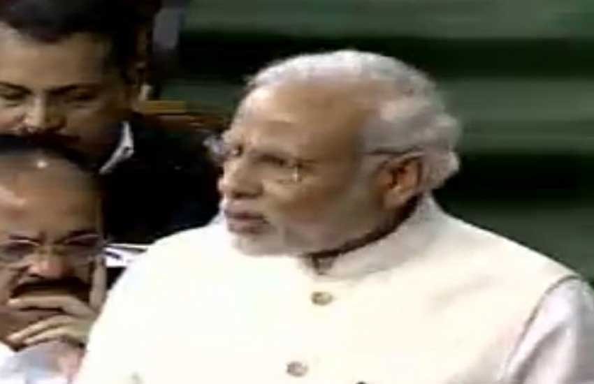 पीएम नरेंद्र मोदी, संविधान पर चर्चा, शीतकालीन सत्र, अरुण जेटली, लोकसभा, राज्‍यसभा, संसद, PM Modi, Lok Sabha, Constitution debate, winter session, Parliament, Lok Sabha, Rajya Sabha, India, Politics, News, India NEws, India parliament, Venkaiah Naidu, Winter session, winter session parliament, Arun jaitley, intolerance, constitution