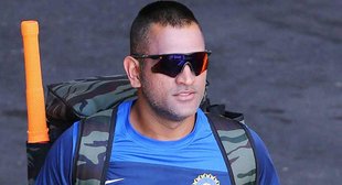 MS Dhoni, Spin Track, Team India, Cricket