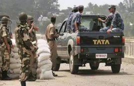 13 SSB personnel, SSB personnel, Nepal border, indian jawan arrest, Nepal’s prime Minister, K P Oli, Nepal, india, china, K P Oli, narendra modi, pm modi, praises China, Madhesi groups, एसएसबी जवान, 13 भारती जवान गिरफ्तार, नेपाल में गिरफ्तारी, मधेशी आंदोलन, नरेंद्र मोदी, पीएम मोदी, नेपाली पीएम, केपी ओली, latest news, hindi news, news in hindi, nepal news
