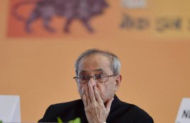 President, sensitive minds, Awards recognition, Pranab Mukherjee, writers, artists, returning awards, protest, ward wapsi, return award, असहिष्‍णुता, राष्‍ट्रपति प्रणब मुखर्जी, इन्‍टॉलरेंस, अवॉर्ड वापसी, लेखक, साहित्‍यकार, प्रणब मुखर्जी, राष्‍ट्रपति की नसीहत, latest hindi news, hindi news, news in hindi