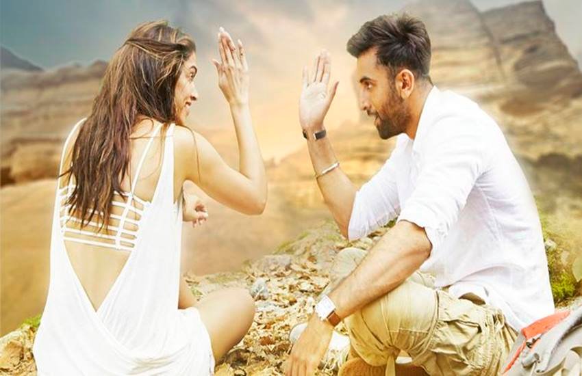 Tamasha review, Ranbir Kapoor, Deepika Padukone, Tamasha, bollywood news, news in hindi, hindi news, तमाशा रिव्‍यू, रणबीर कपूर, रनबीर कपूर, दीपिका पादुकोण, तमाशा, बॉलीवुड न्‍यूज, tamasha movie review, tamasha songs, tamasha movie story