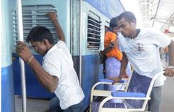 निशक्त जनों के लिए आसान हुआ रेल रिजर्वेशन हुआ आसान