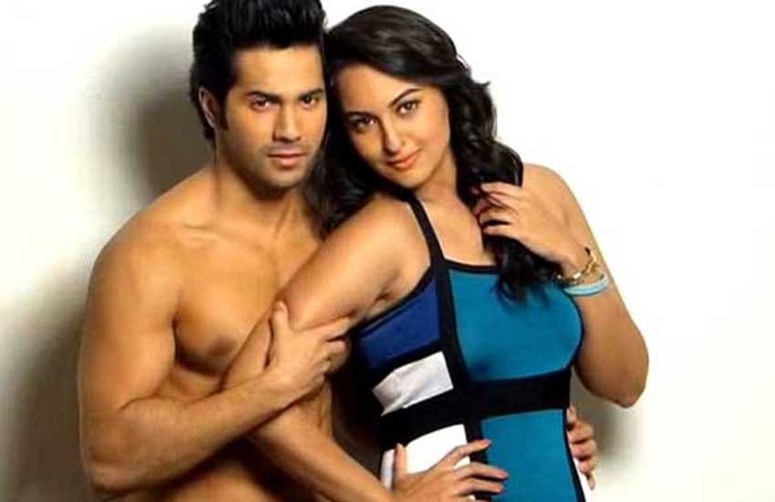 Video: फ्लाइट में वरुण- सोनाक्षी ने ऐसा क्या किया कि हो गए वायरल