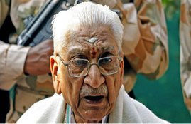 VHP leader Ashok Singhal in ICU