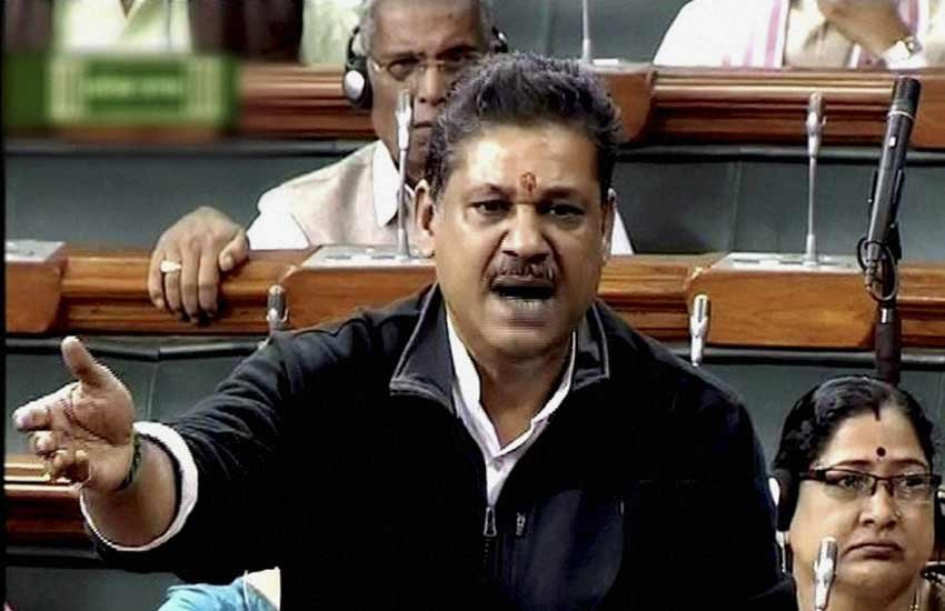 भाजपा सदस्य कीर्ति आजाद