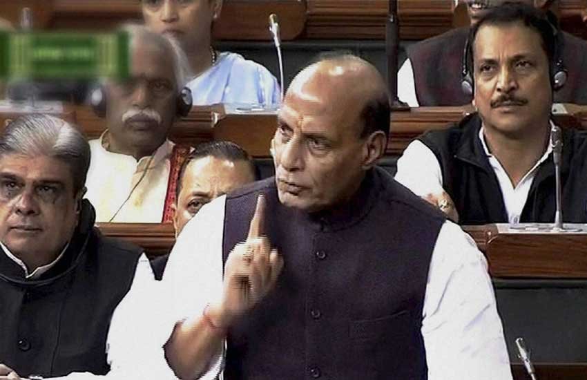 सदन में सोमवार को बहस के दौरान जवाब देते गृहमंत्री राजनाथ सिंह। (पीटीआई फोटो)