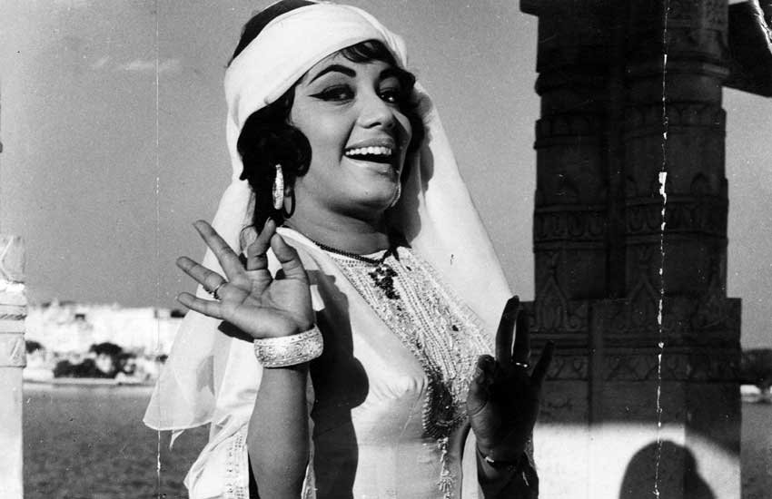 साधना 1960-70 के दशक की पहली ऐसी अभिनेत्री थीं जिनका हेयरस्टाइल ‘साधना कट’ के नाम से मशहूर था।