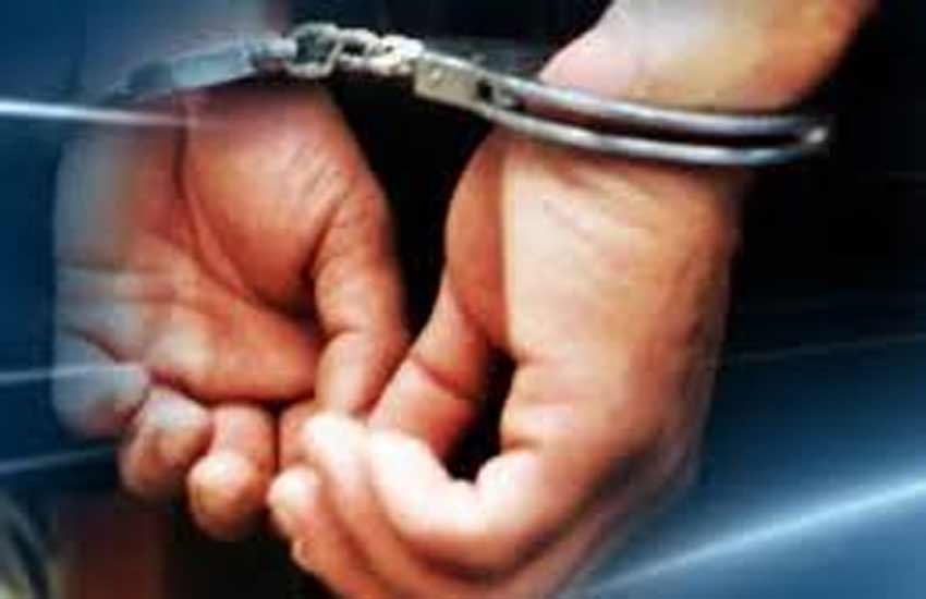 दिल्ली पुलिस ने अल कायदा के दो आतंकवादी पकड़े