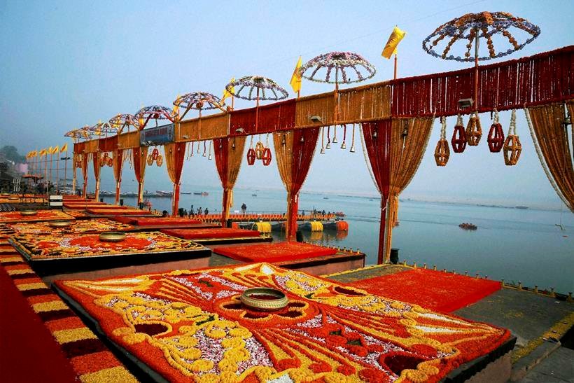 वाराणसी मोदी आबे, मोदी आबे, दशाश्वमेध घाट, गंगा आरती, मोदी जापानी पीएम, Shinzo Abe, Narendra modi, varanasi, abe in varanasi, abe varanasi visit, Dashashwamedh Ghat, Abe ganga arati, Modi abe varanasi visit, abe modi varanasi visit, japan pm varanasi, modi abe varanasi photos, abe varanasi photos, latest news, varanasi photos