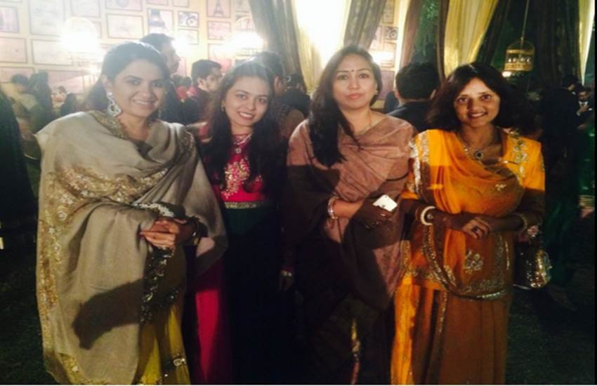 Jaitley wedding, Jaitley wedding PHOTOS, Celebs@Arun Jaitley daughter wedding, PHOTOS: Arun Jaitley daughter, big Indian wedding, shah rukh khan, sonali jaitley, Jaish Bakshi, अरुण जेटली की बेटी, जेटली, शाहरुख खान, जेटली की बेटी, जयेश बख्‍शी