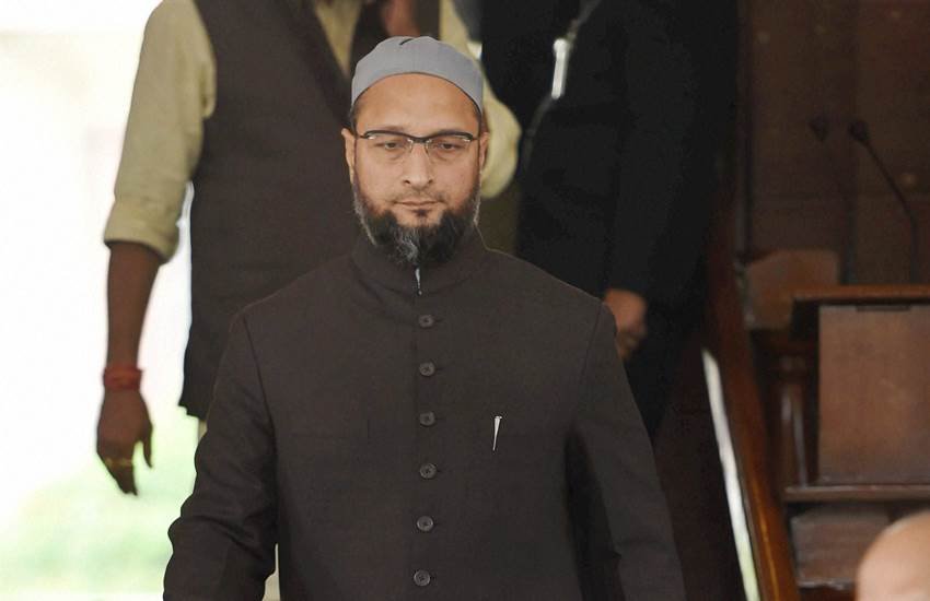 Asaduddin Owaisi, Mulayam Singh yadav, Asaduddin Owaisi UP rally, owaisi rally in UP, owaisi in faizabad, UP by poll, bikapur by election, AIMIM, owaisi AIMIM, owaisi in uttar pradesh, असदुद्दीन ओवैसी, ओवैसी उत्‍तर प्रदेश, बीकापुर उपचुनाव