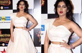 Actress Bhumi Pednekar, bhumi looked gorgeous, Big Star Entertainment Awards, latest pics of bhumi pendnekar, bollywood