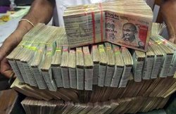 सीबीडीटी ने आयकर विभाग से कहा- पॉश बाजारों और मॉल्स में करें कालेधन की योजना का प्रचार