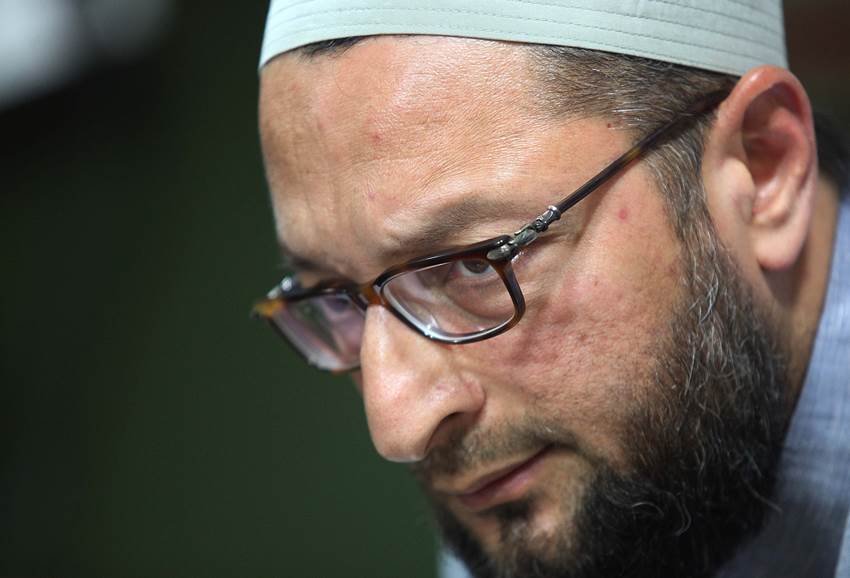 UP assembly bypolls, assembly bypolls, muslims, Mulayam singh yadav, Samajwadi Party, muslim vote bank, Deoband, Muzaffarnagar, Bikapur, Chief Minister Akhilesh Yadav, aimim chief Owaisi, Kapil Dev Agrawal, latest news in hindi