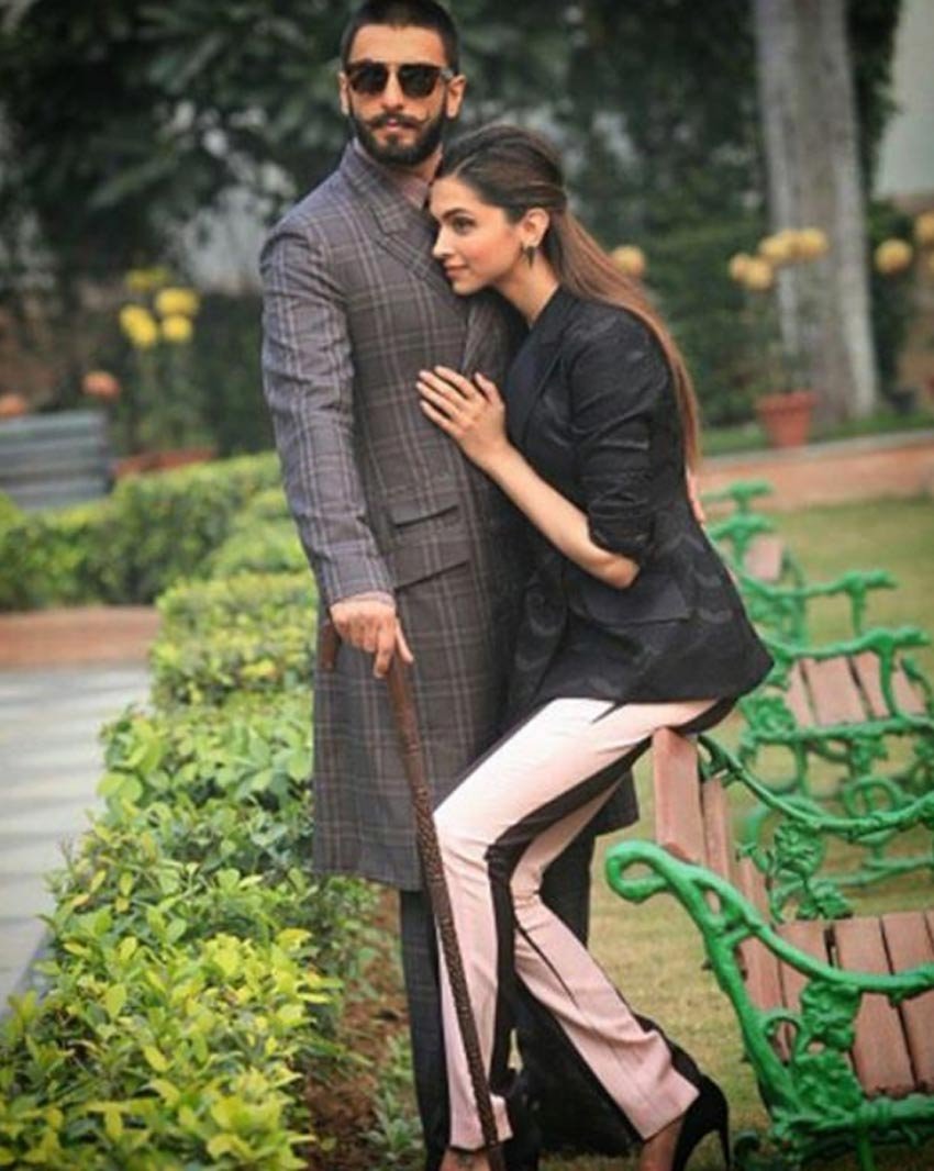 deepika padukon, anushka sharma, ranveer singh, bajirao mastani, ranveer singh moustaches