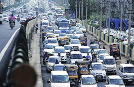 NGT, cracks whip, Delhi government, National Green Tribunal, Diesel Vehicles, pollution in delhi, arvind kejriwal, odd and even, एनजीटी, दिल्‍ली सरकार, डीजल गाड़ियां, रजिस्‍ट्रेशन, केजरीवाल सरकार, दिल्‍ली सरकार