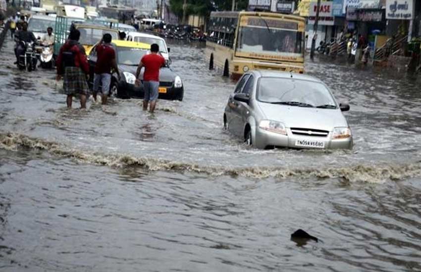 Video: चेन्नई में बारिश से हालत खराब, स्‍कूल-कॉलेज-अस्‍पताल बंद