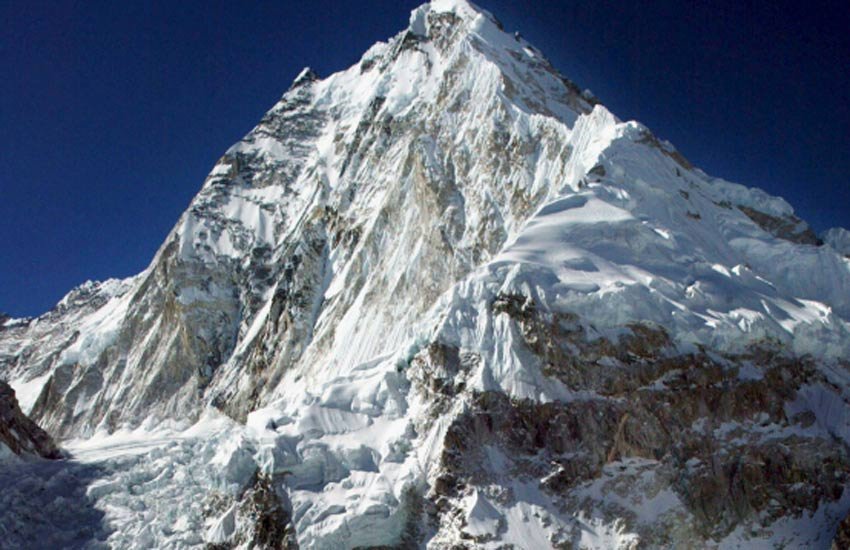 गंगोत्री ग्लेशियर पर बर्फबारी में हर साल हो रही 37 सेंटीमीटर की कमी