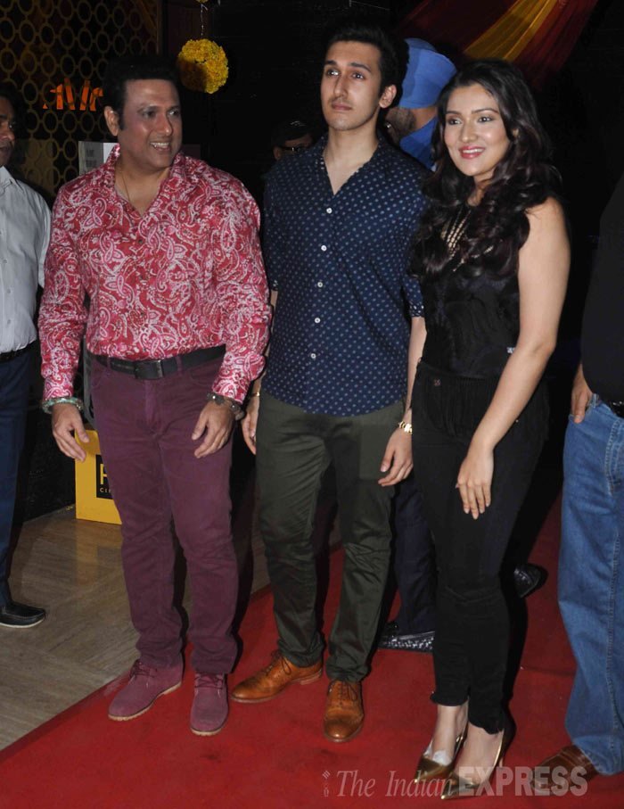 बॉलीवुड सितारों के बच्‍चे, शशि कपूर, गोविंदा की बेटी, शिल्‍पा का बेटा, रवीना की बेटी, अक्षय कुमार की बेटी, Bollywood stars children, govinda son, lara dutta daughter, shahsi kapoor grand daughter, Aliya Kapoor, Kunal kapoor, abram, gauri khan, shahrukh khan, Narmada Ahuja, Yashvardhan, Riteish Deshmukh, Riaan, shilpa son, ravina daughter, akshay kumar daughter, Ajay Devgn daughter, Nysa