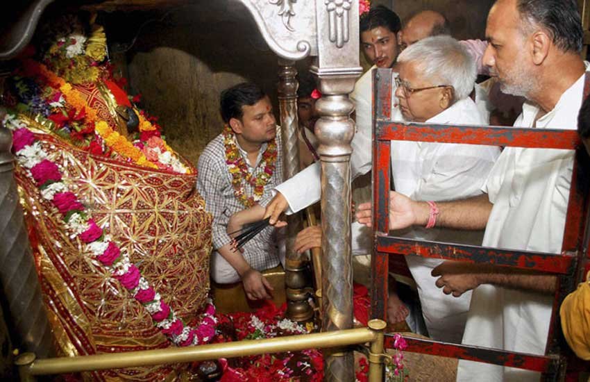 rashifal politicians 2016, rashifal in hindi, rashifal 2016, राशिफल 2016, राजनेता राशिफल 2016, मोदी नया साल 2016, नरेंद्र मोदी राशिफल, अमित शाह, अरविंद केजरीवाल, नीतीश कुमार, लालू यादव, narendra modi, amit shah, nitish kumar, arvind kejriwal, new year for arvind kejriwal,