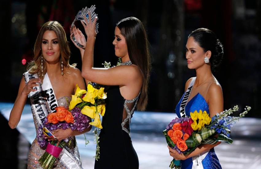 miss universe 2015 winner Paulina Vega but wrong contestant miss columbia crowned in las vegas miss universe 2015 winner Paulina Vega but wrong contestant miss columbia crowned in las vegas