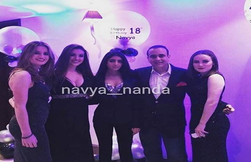 Navya Naveli Nanda, Amitabh Bachchan, granddaughter, 18th birthday, Nikhil Nanda, shweta nanda, नव्‍या नवेली नंदा, नव्‍या, श्‍वेता, अमिताभ बच्‍चन, अभिषेक बच्‍चन, अमिताभ की नातिन