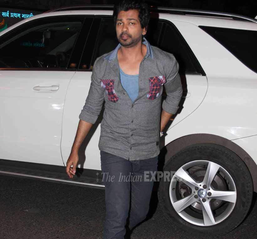 salman khan, Salman Khan autorickshaw, SALMAN KHAN BIRTHDAY WEEK, Nikhil Dwivedi, sohail khan birthday, salim khan, salman family, arpita, salman pics, सलमान खान, निखिल दि्वेदी, सलमान फैमिली, ऑटो रिक्‍शा, ऑटो में सलमान, सोहेल खान बर्थडे