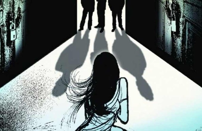 नाबालिग के साथ दुष्कर्म का प्रयास, विरोध करने पर चलाई गोली