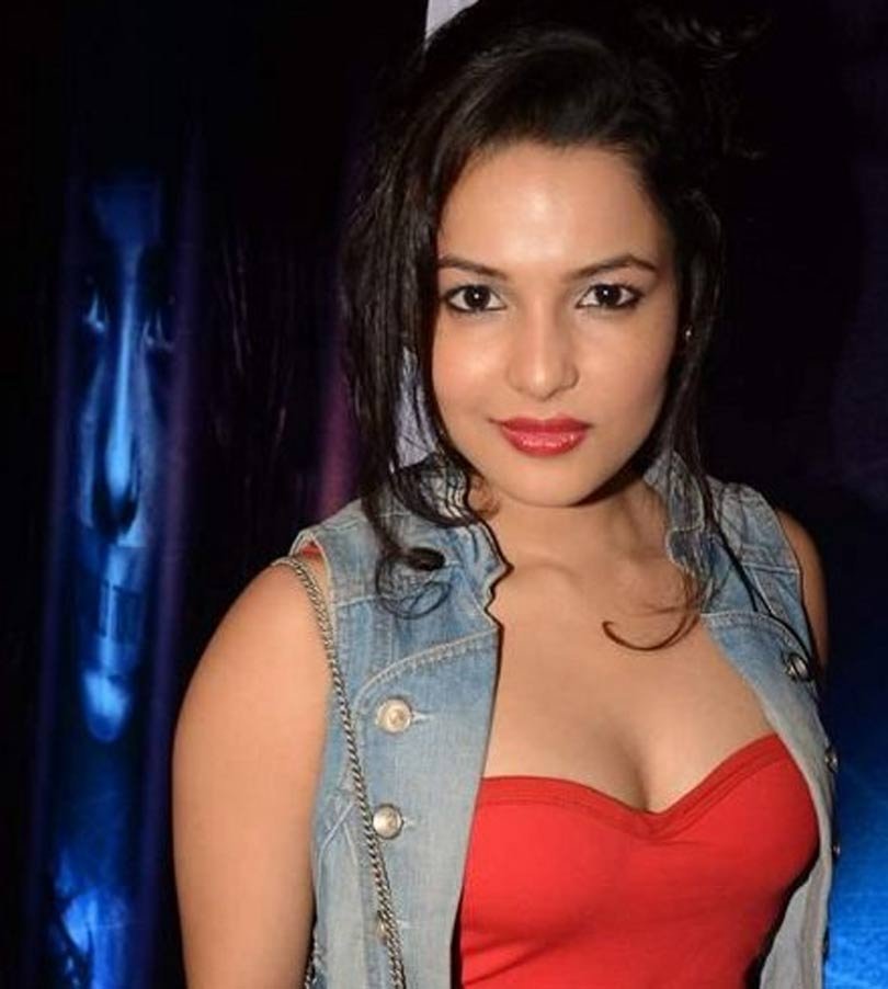 Chak De! India, Komal Chautala, Shah Rukh Khan, Then and Now, Chitrashi Rawat, komal chautala gallary, latest photos of komal