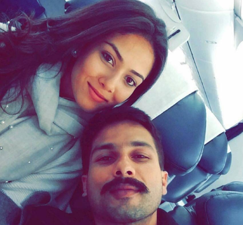 deepika padukon, anushka sharma, ranveer singh, bajirao mastani, ranveer singh moustaches