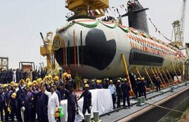 indian Navy, Scorpene Submarines, Mazagon Docks, stealth submarines, modi sarkar, indian, china, pakistan, submarine india, परमाणु पनडुब्‍बी, सबमरीन, भारत, पाकिस्‍तान, चीन, इंडियन नेवी, स्‍कॉर्पीन