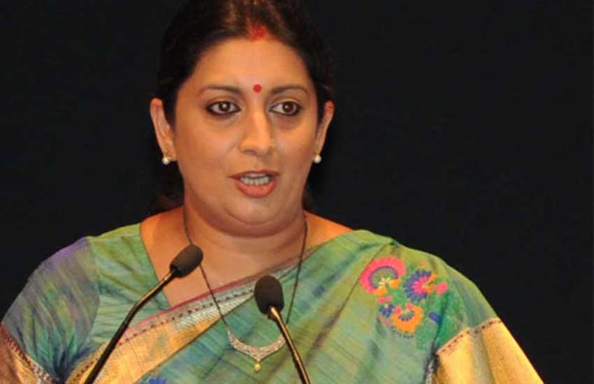 Yamuna Expressway, latest news, top stories, injured kids, Dr Ramesh Nagar, Abhishek nagar, injured, FIR, Mathura, Smriti Irani accident, union minister, Smriti Irani minor injuries, Yamua Expressway, स्‍मृति ईरानी, यमुना एक्‍सप्रेस वे, पंकज, संदली, रमेशा नागर, सड़क दुर्घटना